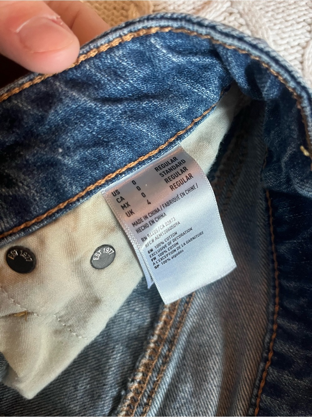 American Eagle Outfitters Distressed Dark Blue Denim Mini Skirt Size 0 - Picture 5 of 8